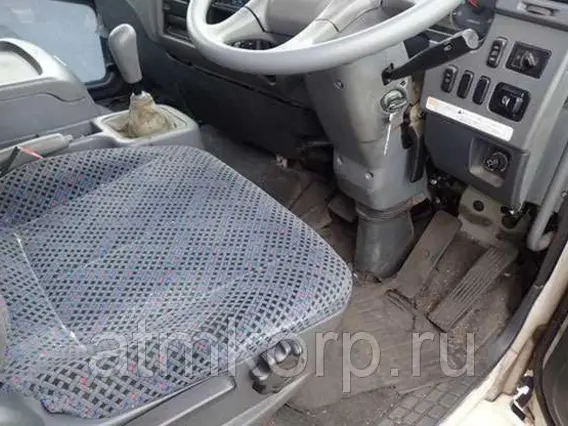 Рефрижератор Mitsubishi FUSO FK71R 2008 года б/у фото 4