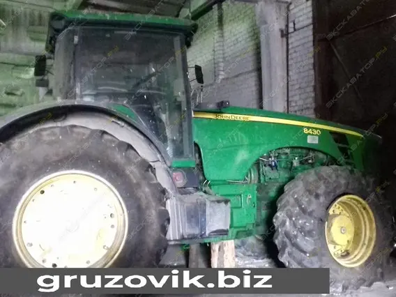 Трактор John Deere 8430 2007 года б/у фото 7