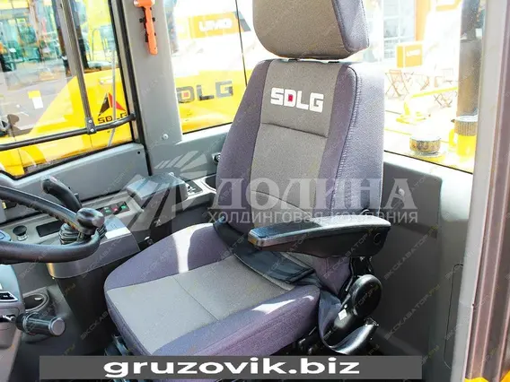Фронтальный погрузчик SDLG LG946L 2018 года б/у фото 3