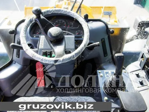 Фронтальный погрузчик Shantui SL30W 2018 года б/у фото 6