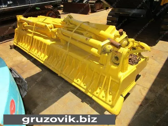 Бульдозер Komatsu D85A 1996 года новый фото 2