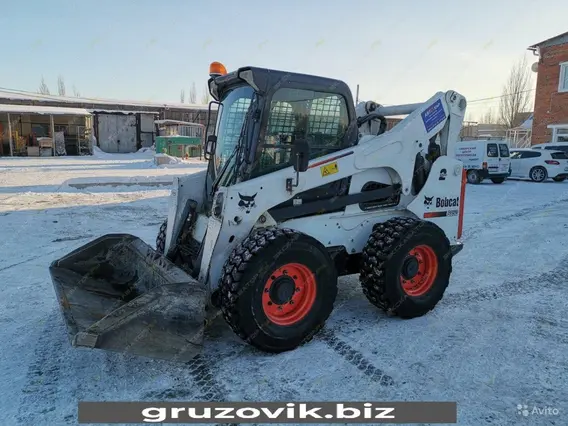 Фронтальный погрузчик Bobcat S850 2011 года б/у фото 4