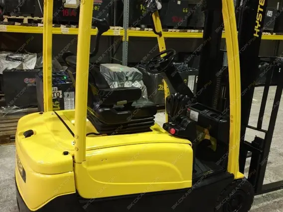 Вилочный погрузчик HYSTER J1.6XN 2014 года б/у фото 14