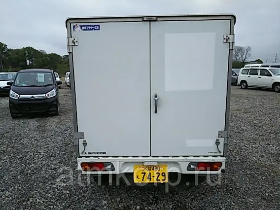 Автолавка Mitsubishi MINICAB TRUCK U61T 2012 года б/у фото 4