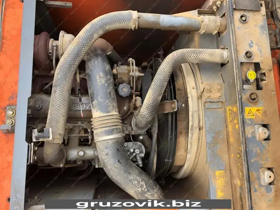 Экскаватор Hitachi ZX200-5G 2014 года б/у фото 14