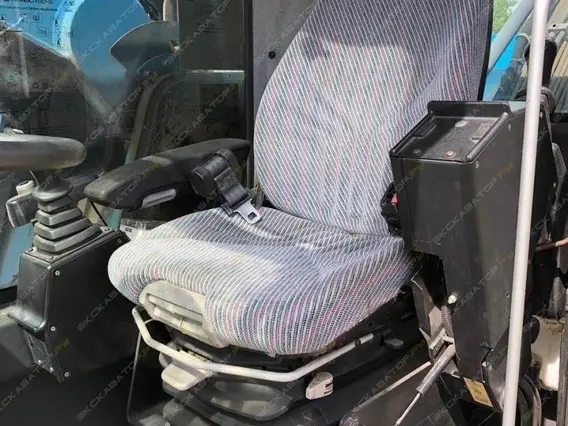 FUCHS MHL 350 2008 года б/у фото 9