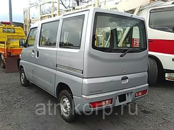 Микроавтобус Mitsubishi MINICAB VAN U61V 2018 года б/у фото 5