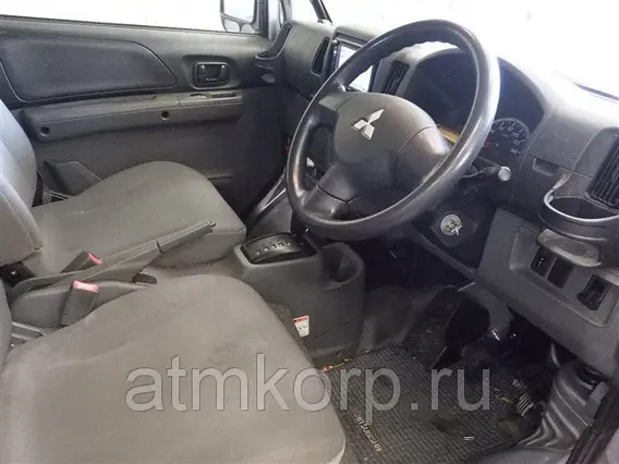 Микроавтобус Mitsubishi MINICAB VAN U62V 2011 года б/у фото 4