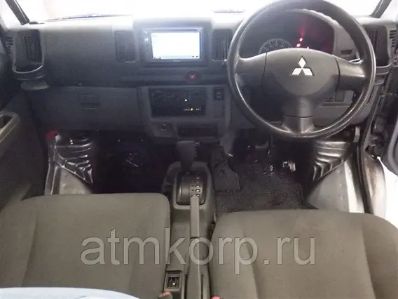 Микроавтобус Mitsubishi MINICAB VAN U62V 2011 года б/у фото 5