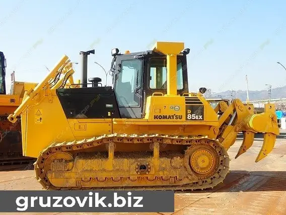 Бульдозер Komatsu D85EX-15 2006 года б/у
