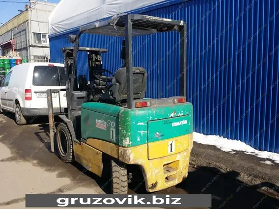 Вилочный погрузчик Komatsu FB30-11 2009 года б/у фото 17