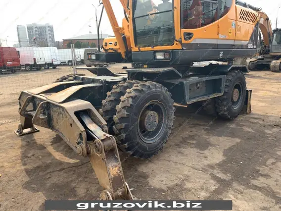 Экскаватор Hyundai R180W-9S 2013 года б/у фото 10