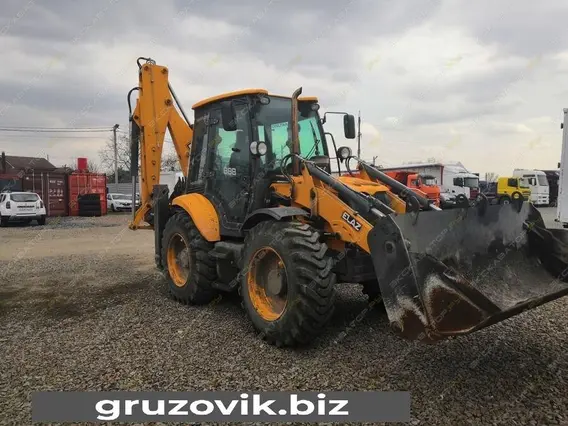 Экскаватор-погрузчик ELAZ BL888 2018 года б/у