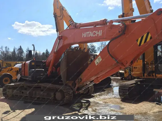 Экскаватор Hitachi ZX200 2011 года б/у фото 6