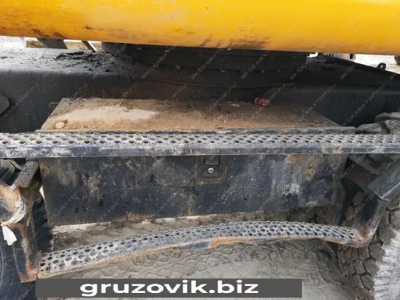 Экскаватор JCB JS 160W 2010 года б/у фото 5