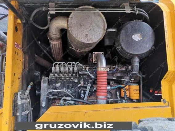 Фронтальный погрузчик JCB 456 ZX 2012 года б/у фото 12