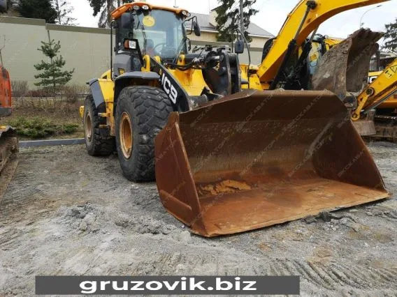 Фронтальный погрузчик JCB 456 ZX 2012 года б/у фото 16