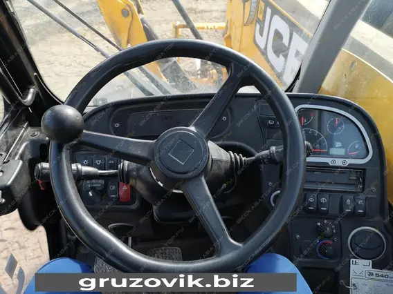 Вилочный погрузчик JCB LOADALL 540-170 2013 года б/у фото 15
