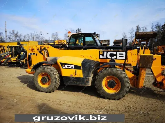 Вилочный погрузчик JCB LOADALL 540-170 2013 года б/у фото 6