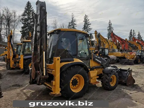 Экскаватор-погрузчик Volvo BL71 2014 года б/у фото 4