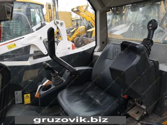 Фронтальный погрузчик JCB ROBOT 160 2012 года б/у фото 10
