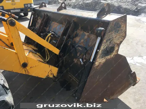 Экскаватор-погрузчик JCB 4CX 2012 года б/у фото 8