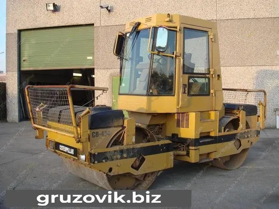 Дорожный каток Caterpillar CB 434 1995 года б/у