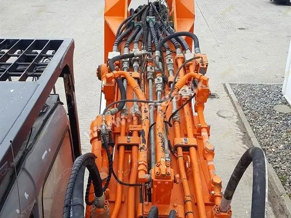 Экскаватор Hitachi ZX500 SLD 2004 года б/у фото 6