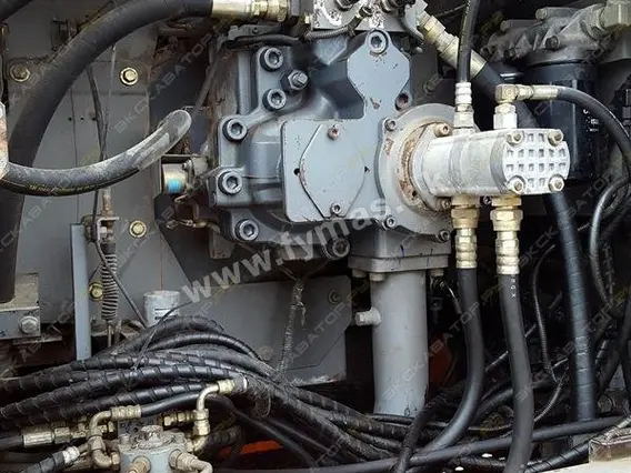 Экскаватор Hitachi ZX500 SLD 2004 года б/у фото 10