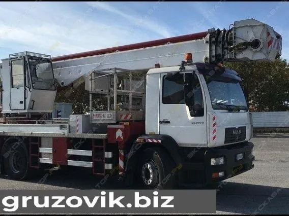 Автовышка MULTITEL J 335 ALU 2001 года б/у