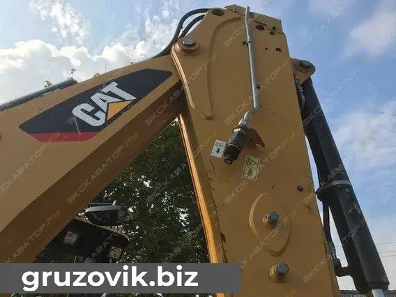 Экскаватор-погрузчик Caterpillar 432F2 2016 года б/у фото 5