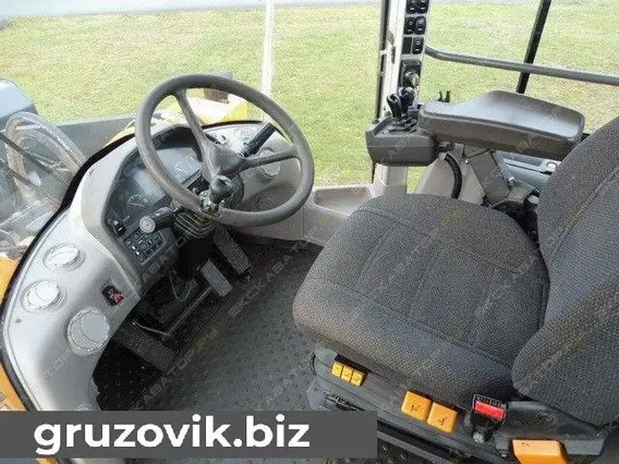 Фронтальный погрузчик Volvo L220G 2014 года б/у фото 12
