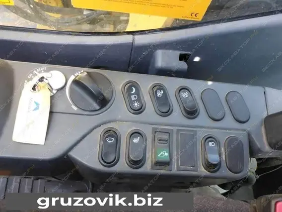 Экскаватор Komatsu PC210LC-8 2012 года б/у фото 13
