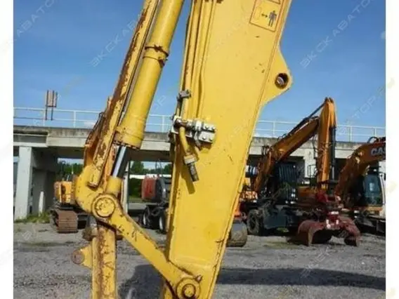 Экскаватор Komatsu PC210LC-8 2012 года б/у фото 10