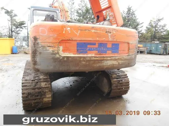 Экскаватор Hitachi EX215 1999 года б/у фото 3