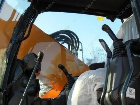 Экскаватор Hyundai R235 LCR-9A 2014 года б/у фото 13