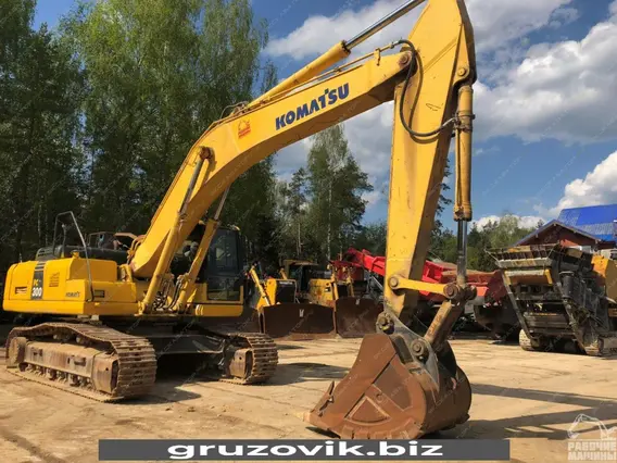 Экскаватор Komatsu PC300-8 2012 года б/у