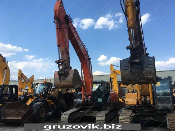 Экскаватор Hitachi ZX330LC-5G 2015 года б/у