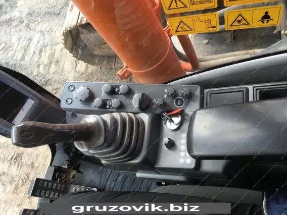 Экскаватор Hitachi ZX330LC-5G 2015 года б/у фото 11