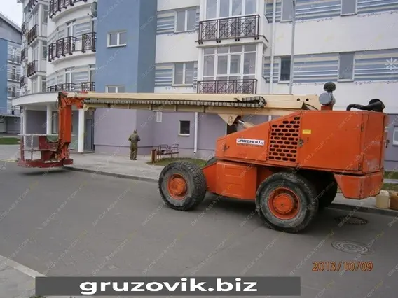 Телескопический погрузчик Grove MZ82CXT 2002 года б/у