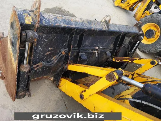 Экскаватор-погрузчик JCB 3CX 2013 года б/у фото 17
