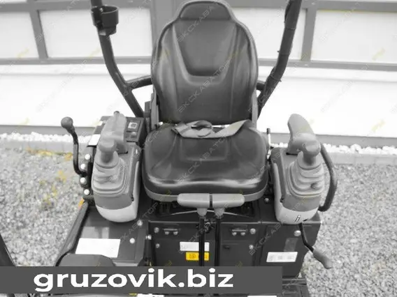 Экскаватор Hitachi ZX19U-5A 2018 года б/у фото 13