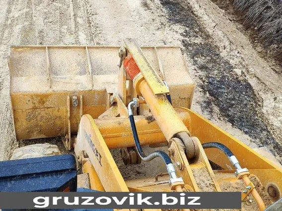 Фронтальный погрузчик Lonking LG833BN 2018 года б/у фото 8