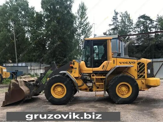 Фронтальный погрузчик Volvo L60F 2010 года б/у