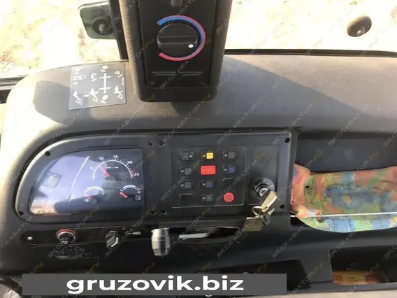 Экскаватор Terex TLB825 2018 года б/у