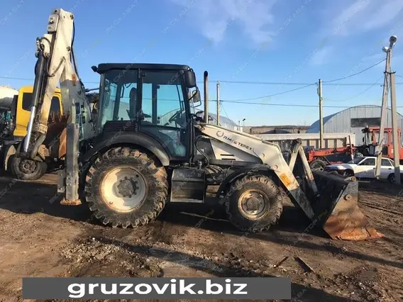 Экскаватор Terex TLB825 2018 года б/у фото 3