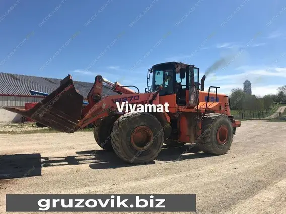 Фронтальный погрузчик FIAT KOBELCO W 270 2001 года б/у