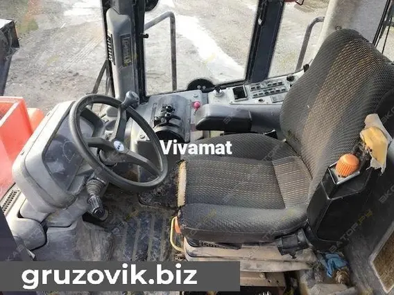 Фронтальный погрузчик FIAT KOBELCO W 270 2001 года б/у фото 9