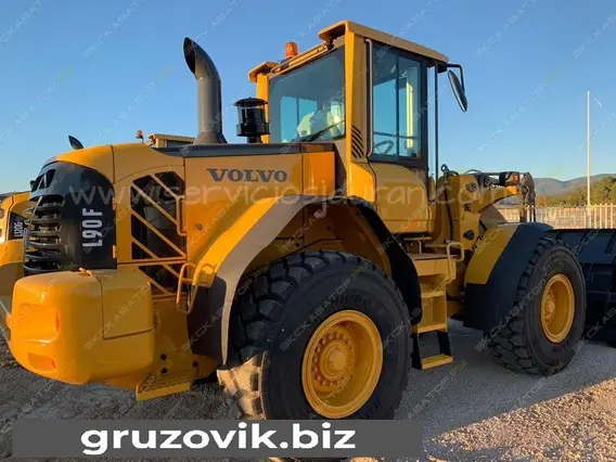 Фронтальный погрузчик Volvo L 90 F 2008 года б/у