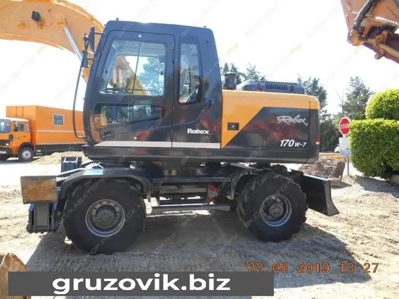 Экскаватор Hyundai R170-7 2004 года б/у фото 5